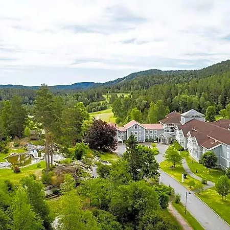 Losby Gods Manor